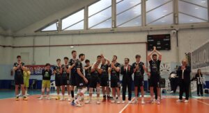 Maurizio Mazzino Negrini CTE Rinascita Lagonegro 04 05 2025 gara 3 finali playoff (34)
